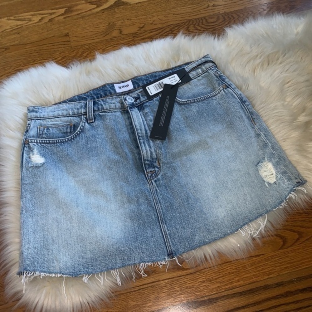Hudson distressed denim‎ jean skirt size 29 NWT